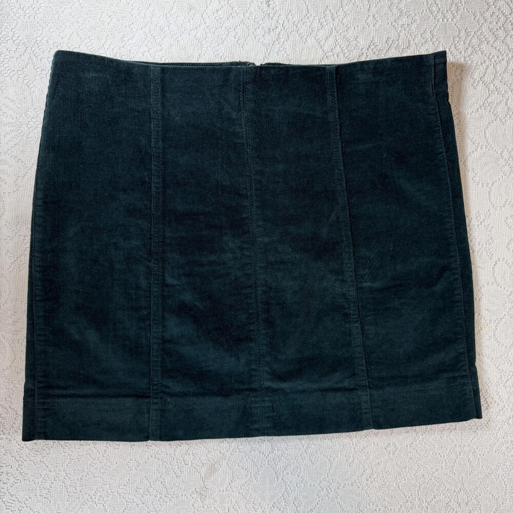 Jolt Corduroy Skirt Juniors 11 Green Straight Mini Zip Back Casual Outfit